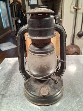 vintage dietz little wizard lantern